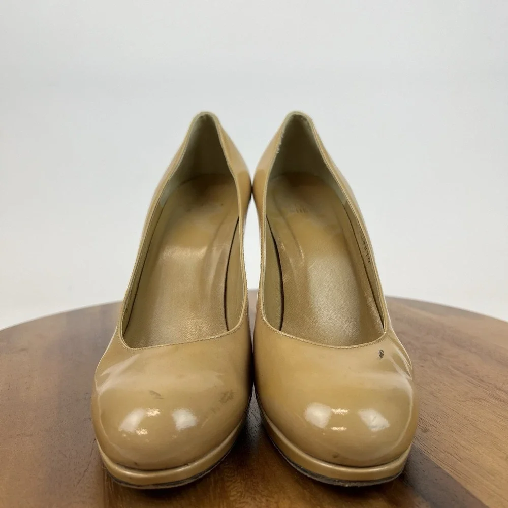 Womens Stuart Weitzman Nude Beige‎ Patent Leather Slip On Pumps Heels Size  9 M